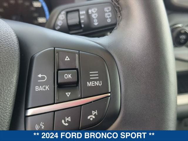 Used 2024 Ford Bronco Sport Heritage w/ Heritage Convenience Package AWD/4WD image 15