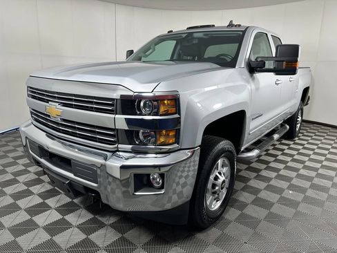 Used 2018 Chevrolet Silverado 2500 LT w/ All Star Edition AWD/4WD image 1