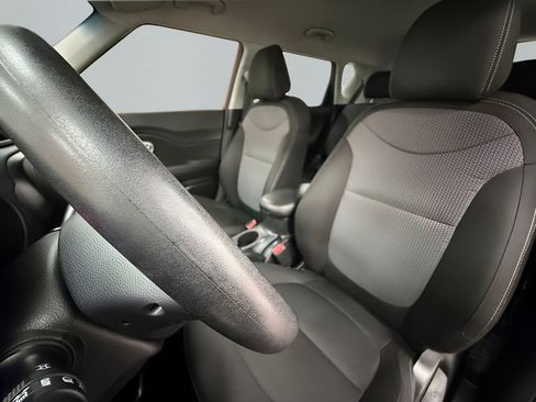 Used 2017 Kia Soul + FWD image 24