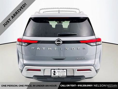 Used 2024 Nissan Pathfinder Platinum w/ Cargo Package image 6