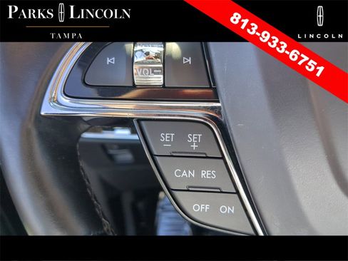 Certified 2022 Lincoln Nautilus Reserve image 27