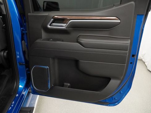 Certified 2022 Chevrolet Silverado 1500 LT AWD/4WD image 27