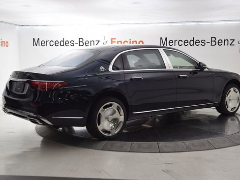 New 2026 Mercedes-Benz Maybach S 580 4MATIC image 6