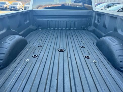 Used 2024 Ford F350 XLT image 9