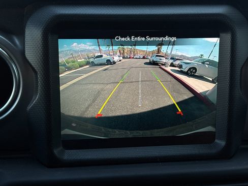 Used 2022 Jeep Wrangler Unlimited Rubicon 4xe image 19