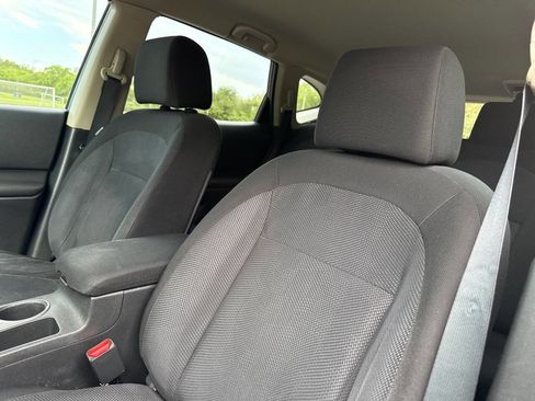 Used 2013 Nissan Rogue S AWD/4WD image 14