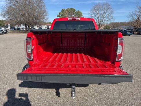 Used 2015 GMC Canyon SLT image 15