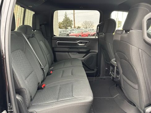 New 2026 RAM 1500 Big Horn AWD/4WD image 17