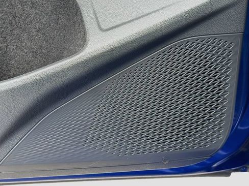 Used 2024 Volkswagen Golf R AWD/4WD image 23