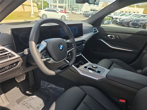 Used 2025 BMW 330i Sedan image 14