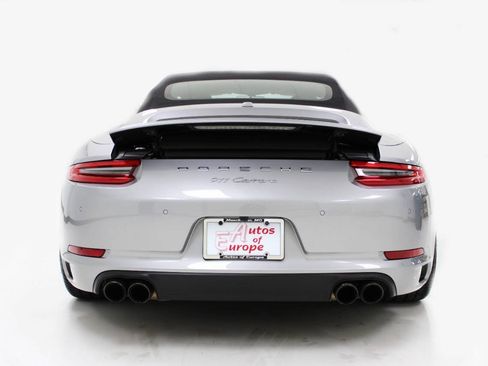 Used 2017 Porsche 911 Carrera image 7