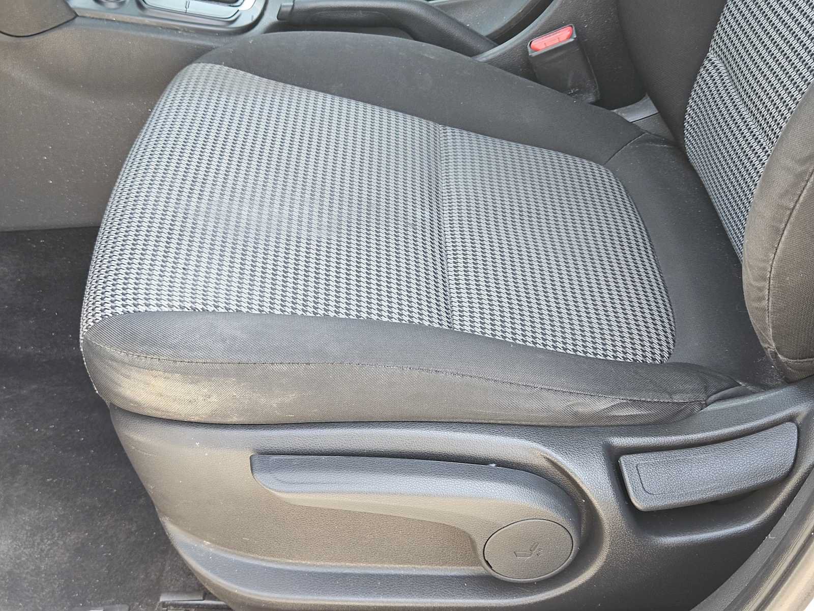 Used 2020 Hyundai Kona SE FWD image 22