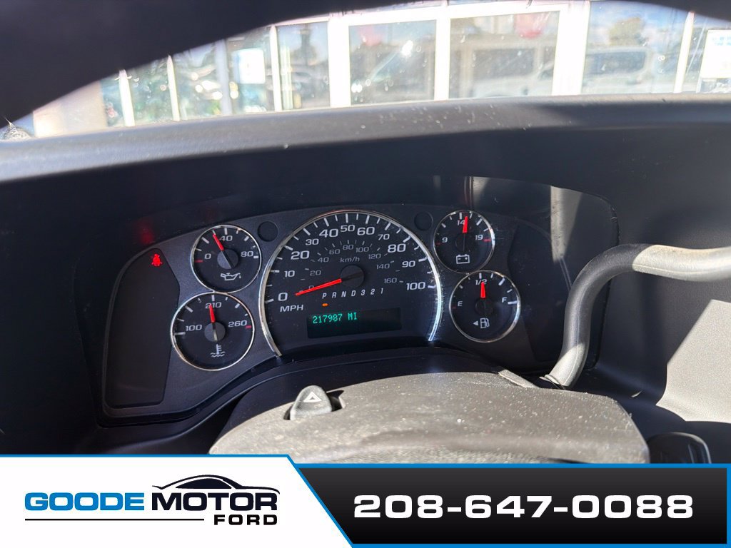 Used 2014 Chevrolet Express 1500 LT w/ LT Preferred Equipment Group AWD/4WD image 2