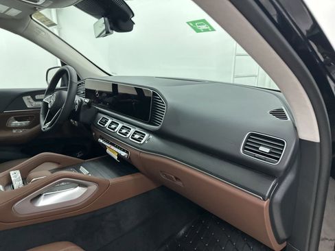 New 2026 Mercedes-Benz GLE 450e 4MATIC image 29