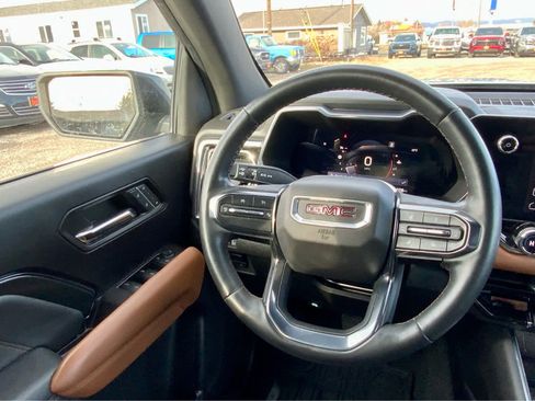 Used 2023 GMC Canyon AT4 w/ AT4 Premium Package image 44