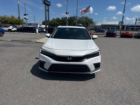 Used 2023 Honda Civic EX-L image 3