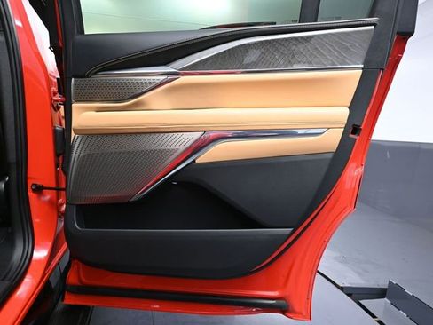 Used 2026 Cadillac Escalade IQ Sport 2 w/ LPO, ONYX Package image 52