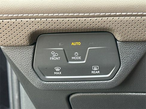 New 2026 Volkswagen Atlas SEL image 34