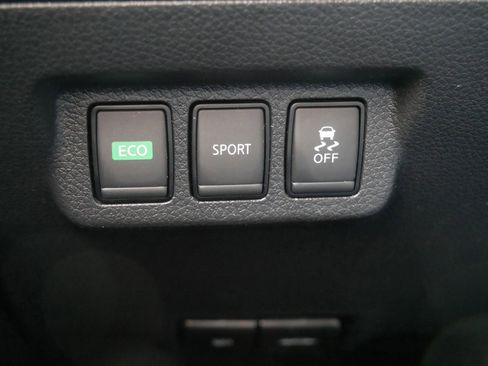 Used 2017 Nissan Sentra SV image 26