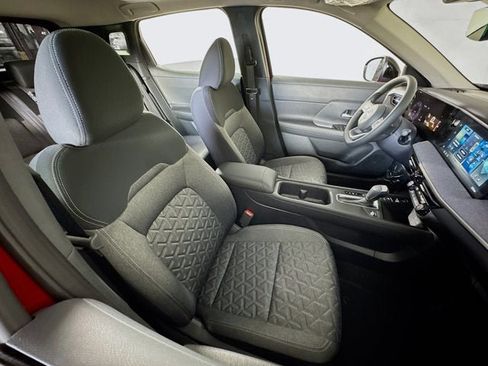 New 2026 Nissan Kicks SV w/ SV Premium Package AWD/4WD image 25