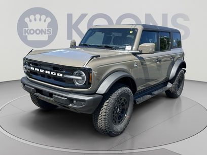 New 2026 Ford Bronco Outer Banks w/ Sasquatch Package
