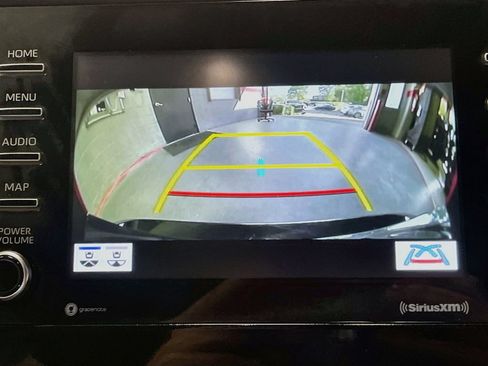 Used 2024 Toyota Camry SE AWD/4WD image 13