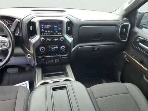Used 2021 Chevrolet Silverado 1500 RST AWD/4WD image 15