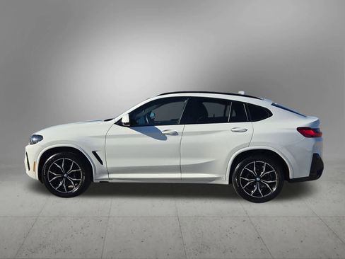 Used 2023 BMW X4 xDrive30i w/ M Sport Package image 3