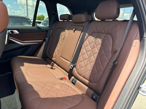 Used 2024 BMW X5 sDrive40i w/ Premium Package RWD image 23
