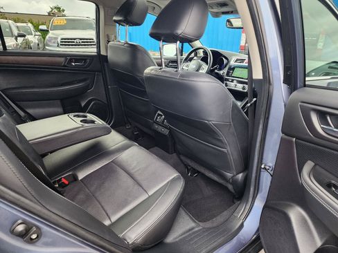Used 2016 Subaru Outback 2.5i Limited AWD/4WD image 27