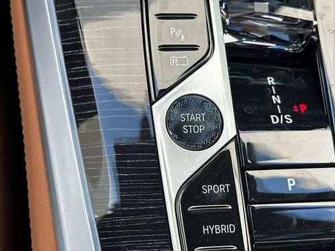 New 2026 BMW X5 xDrive50e w/ Executive Package image 26