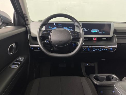 Certified 2024 Hyundai Ioniq 5 SE RWD image 16