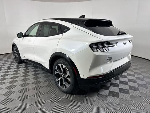 Used 2021 Ford Mustang Mach-E Premium image 21