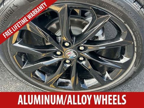 Used 2024 Buick Encore GX Sport Touring w/ Experience Buick Package FWD image 6