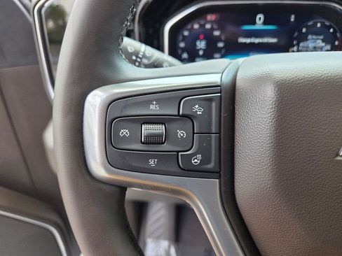 Used 2025 Chevrolet Silverado 2500 LTZ w/ LTZ Premium Package image 34