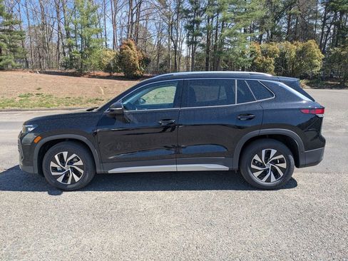 New 2026 Volkswagen Tiguan S FWD image 7