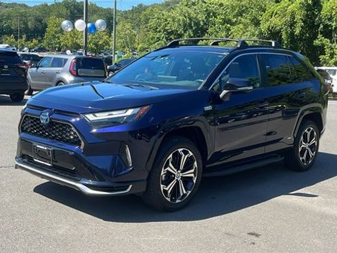 Used 2023 Toyota RAV4 XSE image 3