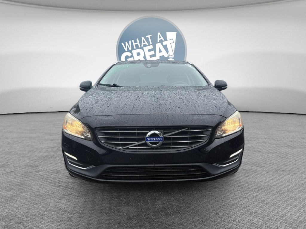 Used 2017 Volvo V60 T5 Premier w/ Convenience Package FWD image 9