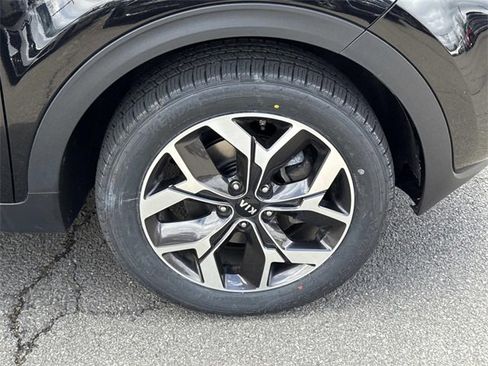 Used 2022 Kia Sportage EX w/ EX Technology Package image 4