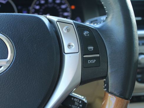 Used 2014 Lexus ES 300h w/ Luxury Package w/Bamboo Trim FWD image 29