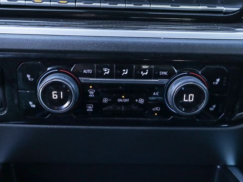 Used 2022 Chevrolet Silverado 1500 RST image 35