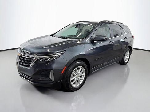Used 2023 Chevrolet Equinox LT FWD image 5
