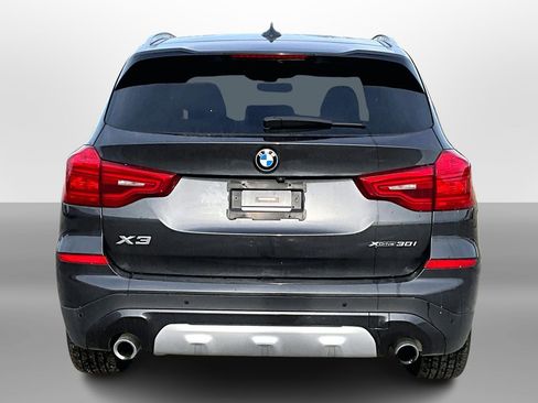 Used 2019 BMW X3 xDrive30i w/ Driving Assistance Package image 4