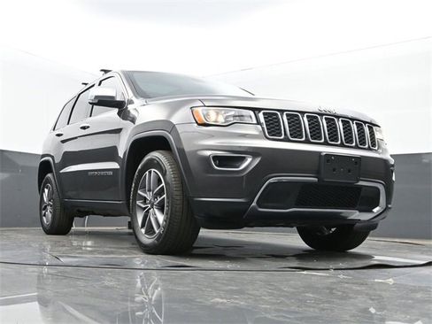 Used 2020 Jeep Grand Cherokee Limited w/ Luxury Group II image 25