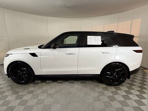 Certified 2024 Land Rover Range Rover Sport SE image 3