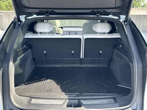 Used 2024 Cadillac Lyriq Luxury w/ LPO, Floor Liner Package AWD/4WD image 19