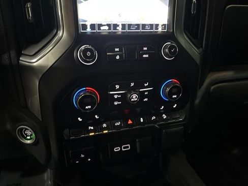 Used 2021 Chevrolet Silverado 1500 RST AWD/4WD image 30
