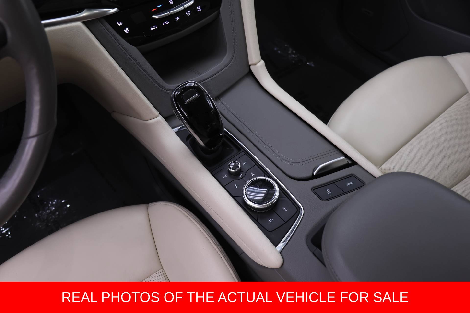 Used 2021 Cadillac XT6 Premium Luxury FWD image 12