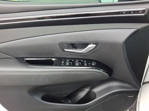 Used 2023 Hyundai Tucson Limited image 15