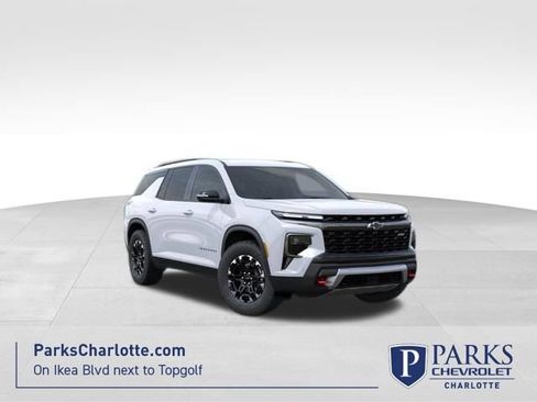 New 2027 Chevrolet Traverse Z71 w/ Enhanced Driving Package AWD/4WD image 1